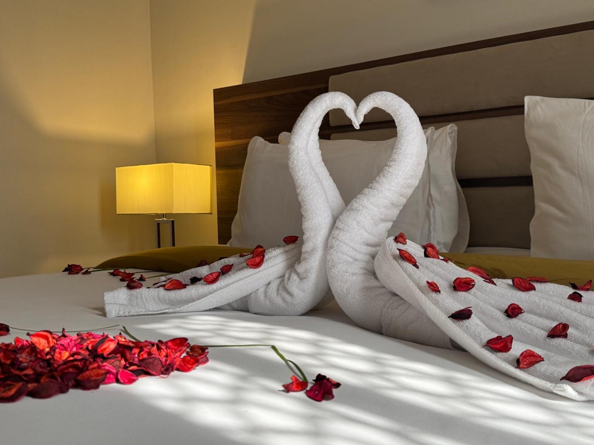 Friesian Hotel Suites Джедда Экстерьер фото