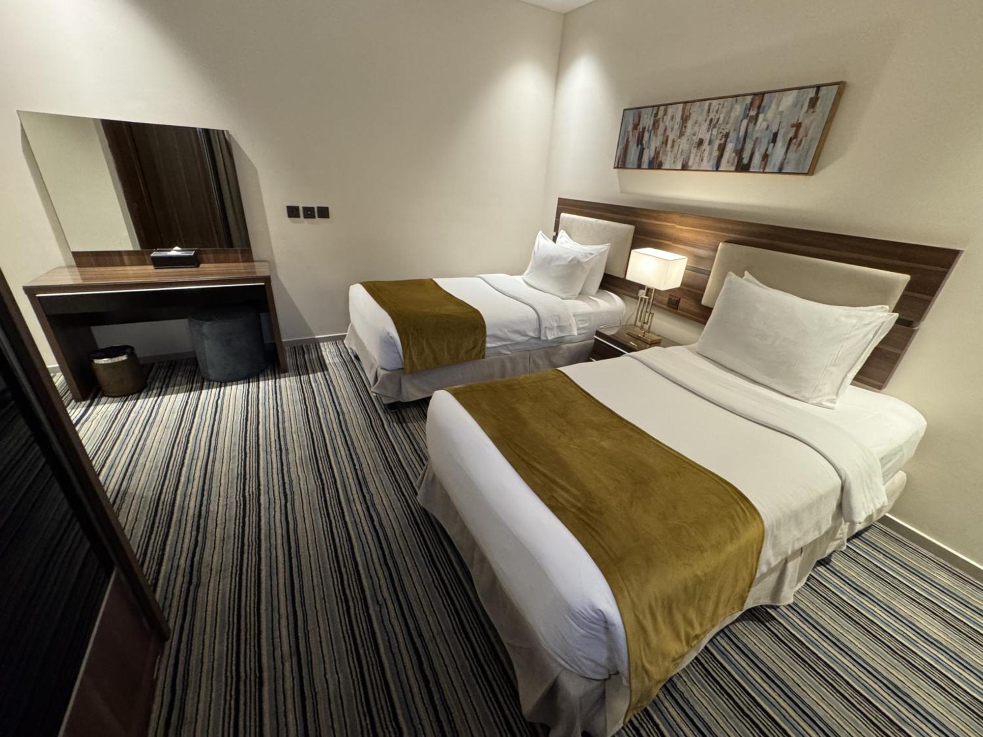 Friesian Hotel Suites Джедда Экстерьер фото